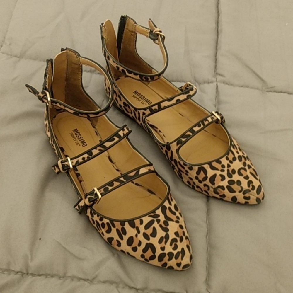Mossimo cheetah flats